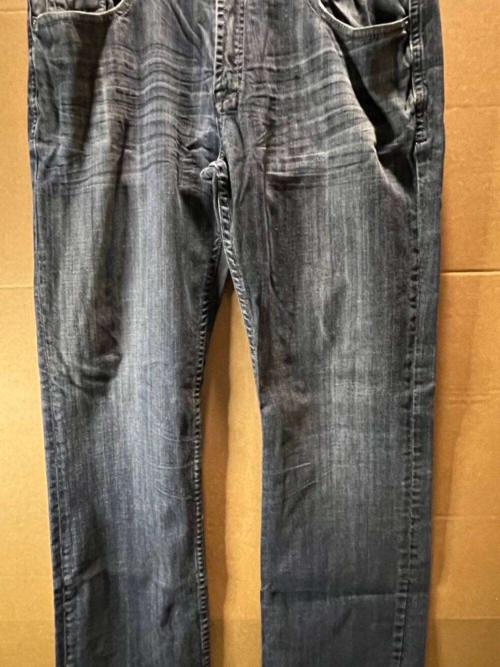 BUFFALO David Bitton Men's Denim Size 36 Gently Used